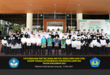 Penyerahan Surat Keputusan CPNS 2022 oleh Rektor Universitas Lampung